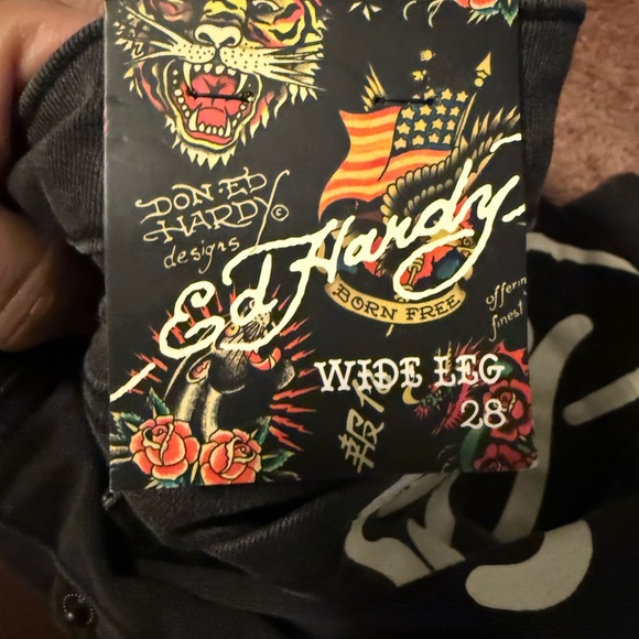 Ed Hardy Black Flare Jeans with Bold Tattoo-Inspired Design - Picture 2 of 5
